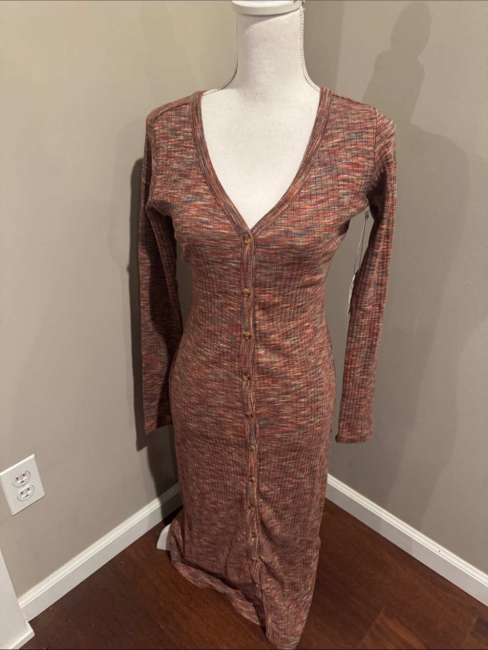 Known Supply NWT Loreiei dress in Multi Tawny color, size S - Picture 7 of 15